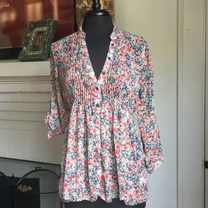 Women’s fishtail blouse